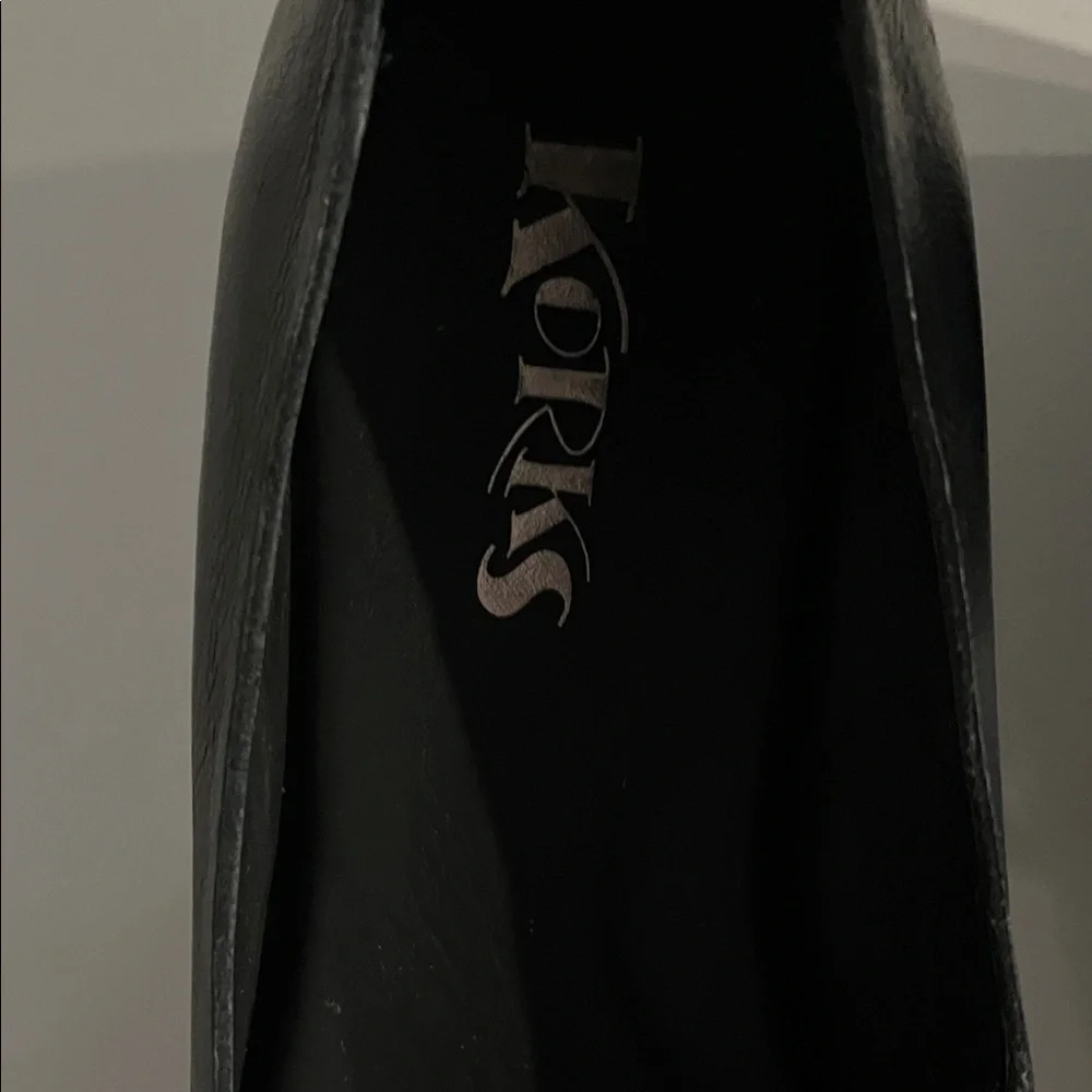 Kork-Ease Classic Black‎ Ankle Strap Heels. Size 8